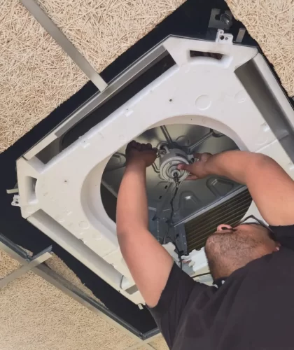 Sustitución de soportes del motor y reparacion de turbinas en aire acondicionado de techo